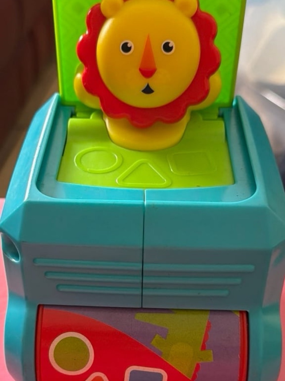 Fisher-Price Blue and Yellow Lion Pop-Up Shape Sorter